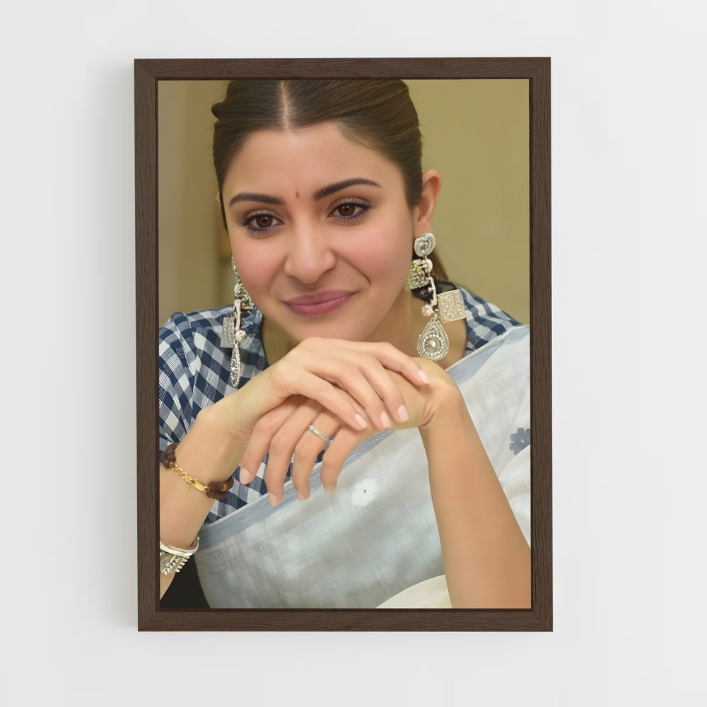 ap-anushka sharma-10 cadre Bois foncé