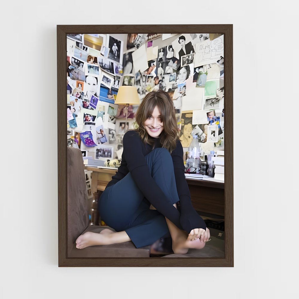 ap-carla bruni-3 cadre Bois foncé
