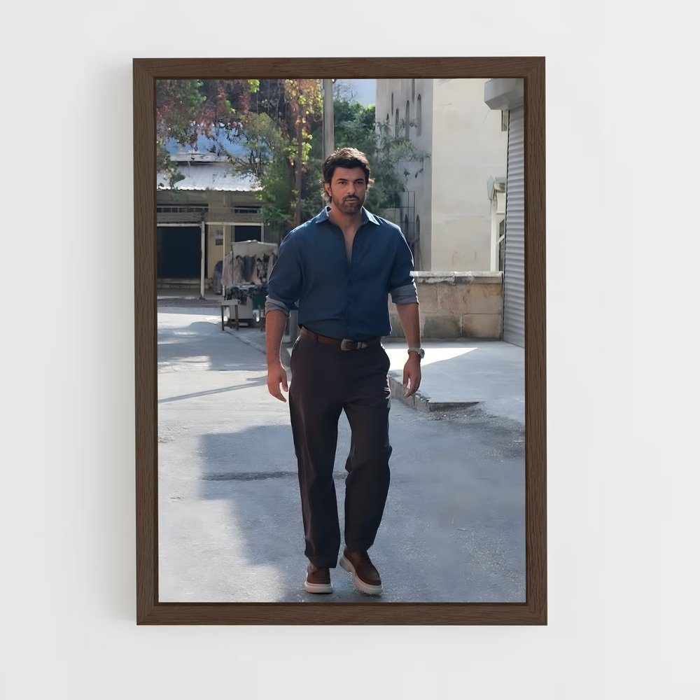 ap-engin akyurek-3 cadre Bois foncé