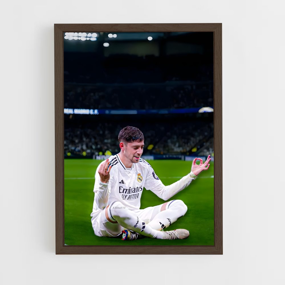 ap-federico valverde-8 cadre Bois foncé
