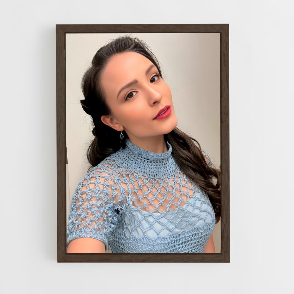 ap-larissa manoela-2 cadre Bois foncé