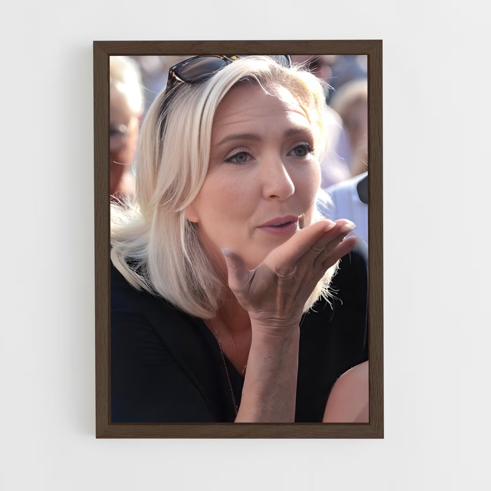 ap-marine le pen-13 cadre Bois foncé