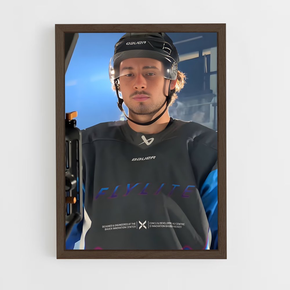 ap-quinn hughes-3 cadre Bois foncé