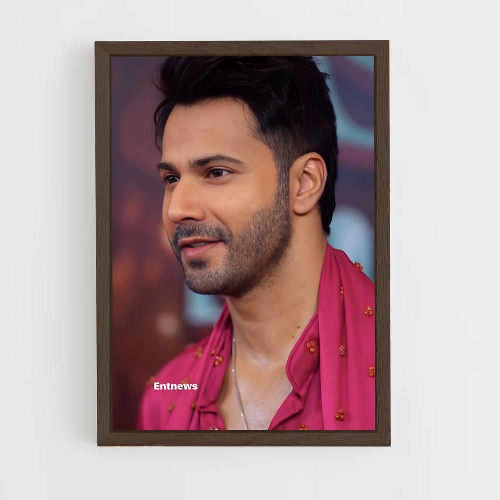 ap-varun dhawan-11 cadre Bois foncé