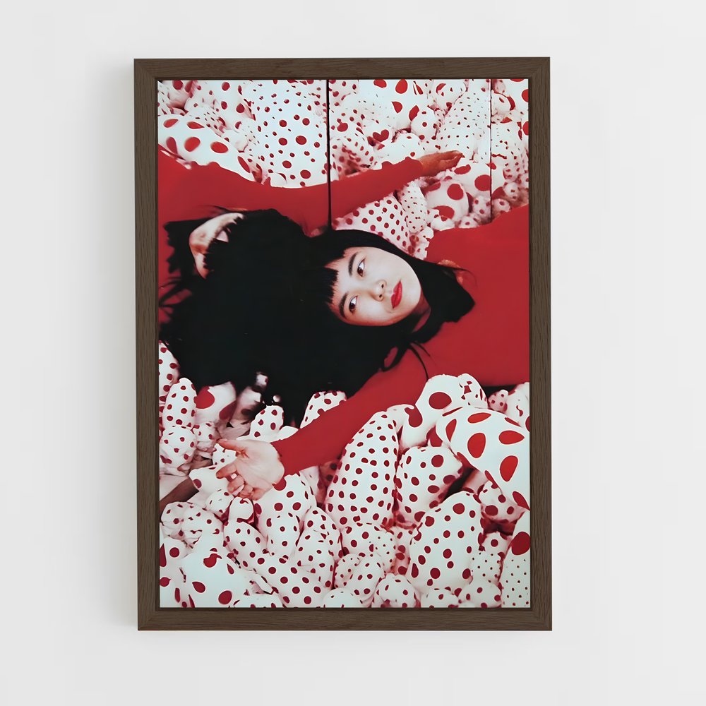 ap-yayoi kusama-2 cadre Bois foncé