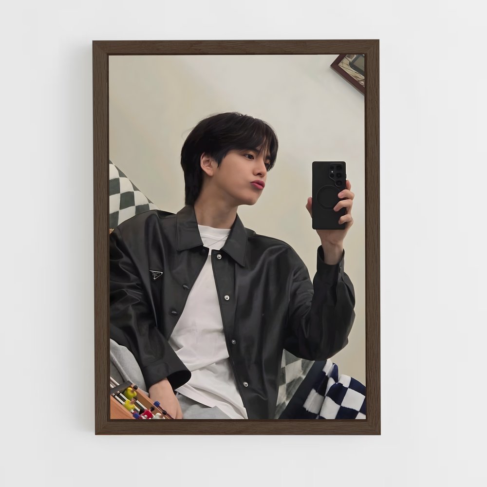ap-younghoon-4 cadre Bois foncé