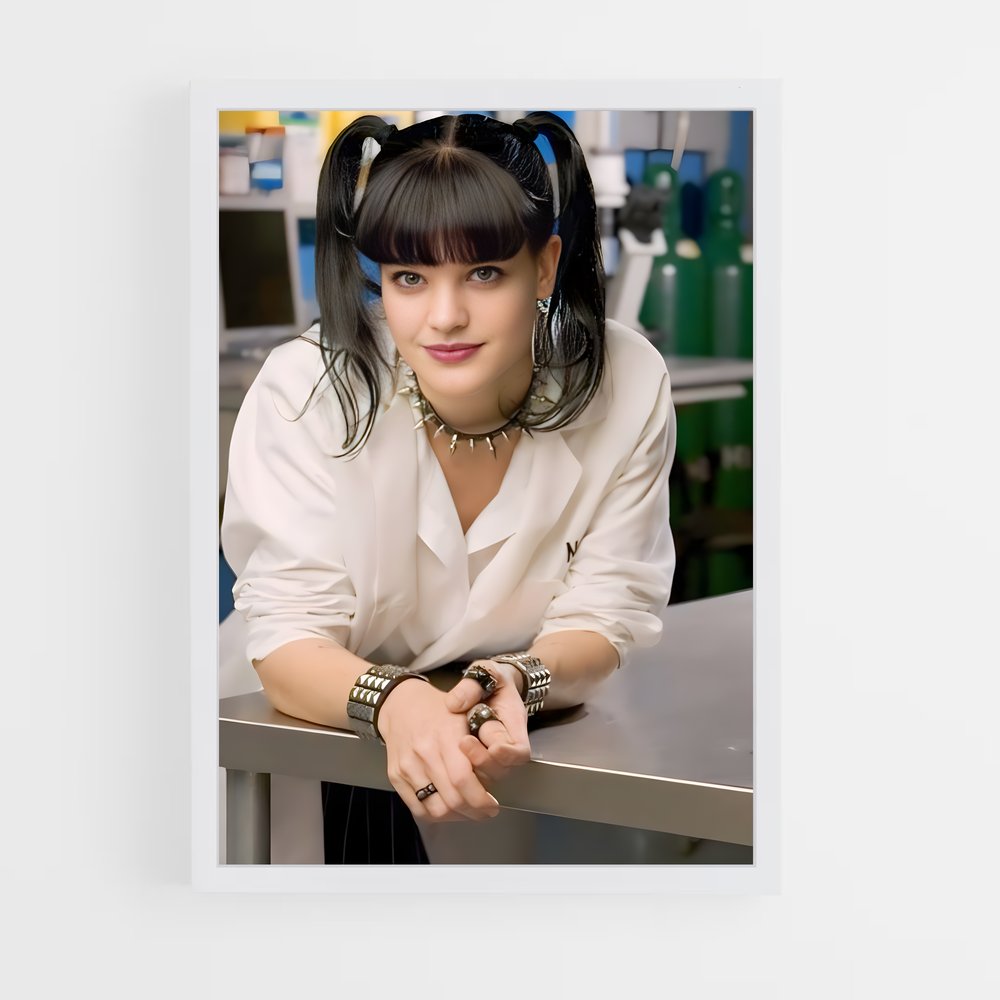 ap-abby sciuto-3 cadre Blanc