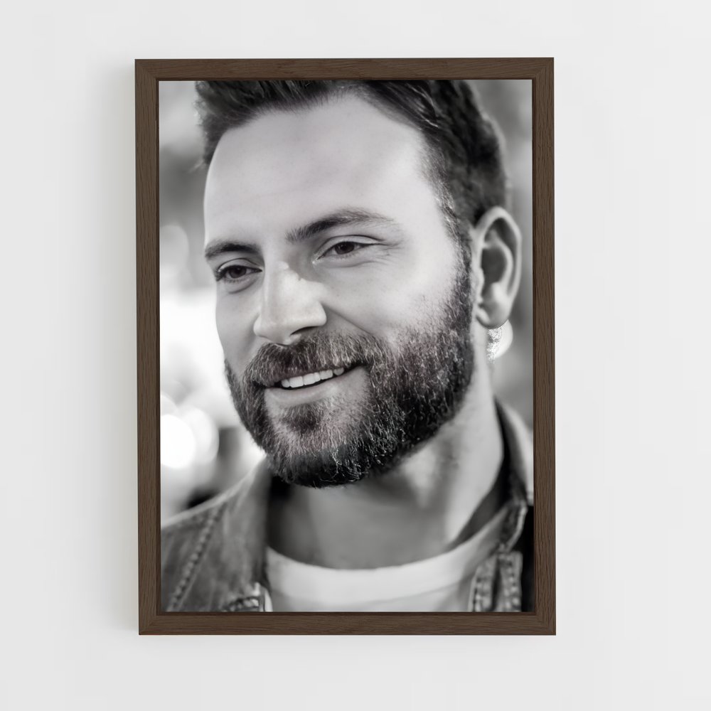 ap-alessandro borghi-6 cadre Bois foncé