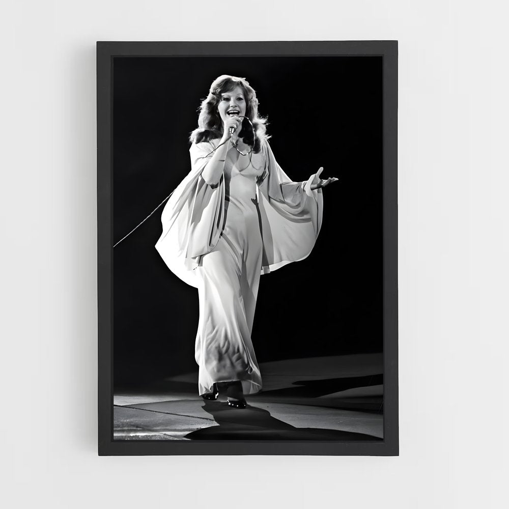 ap-alla pugacheva-1 cadre Noir