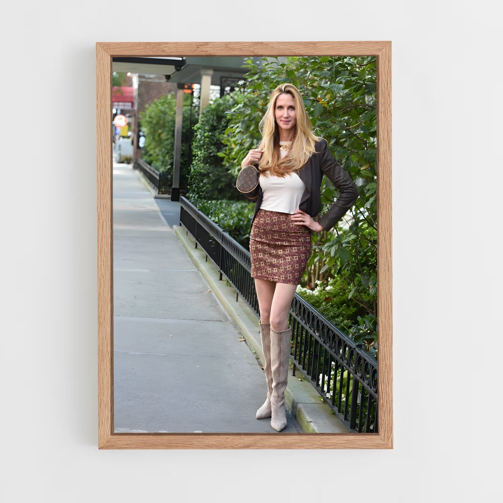 ap-ann coulter-4 cadre Bois clair