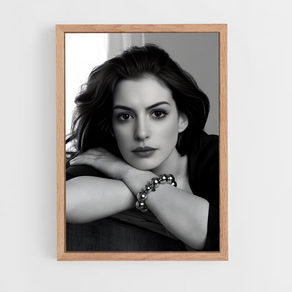 ap-anne hathaway-5 cadre Bois clair