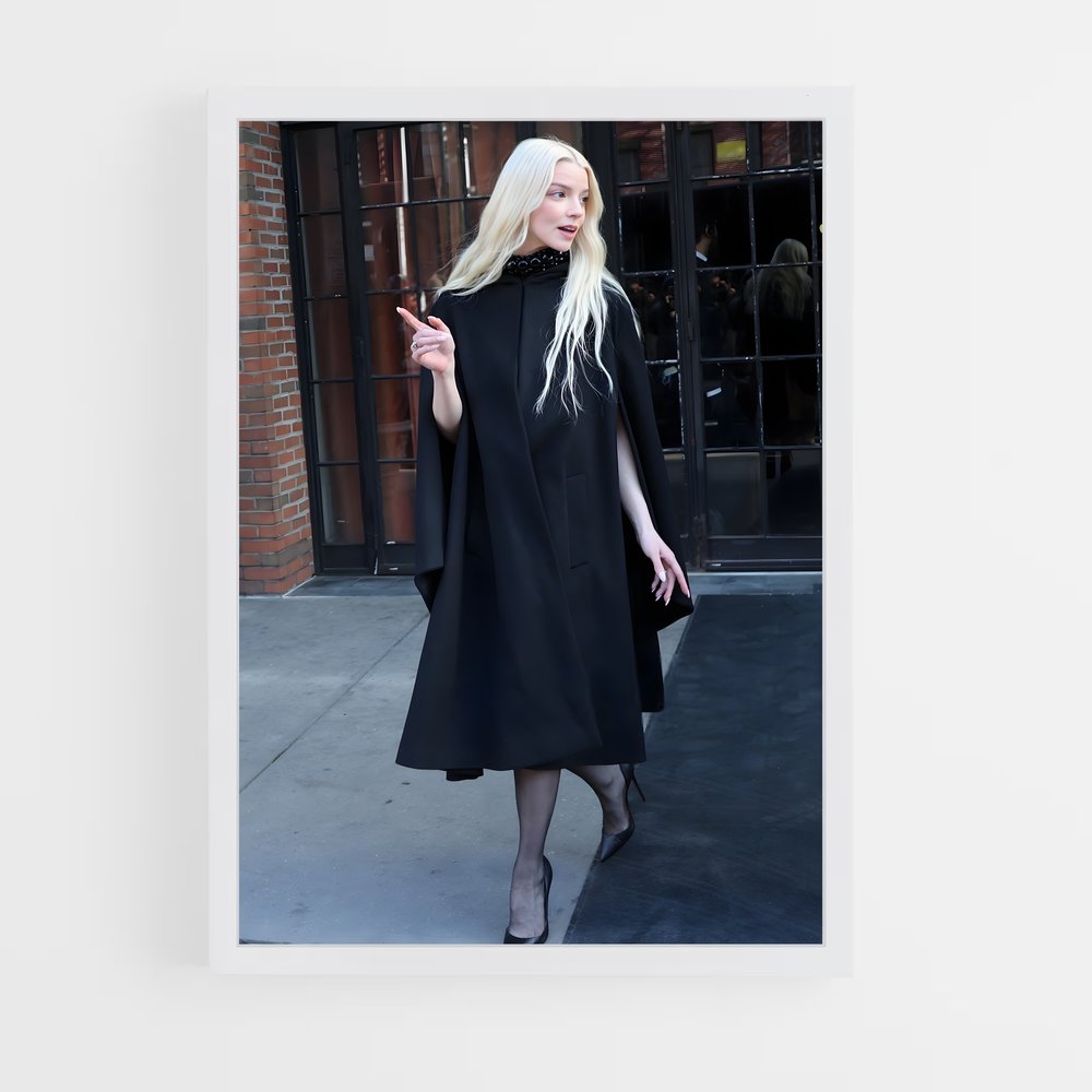 ap-anya taylor-joy-2 cadre Blanc
