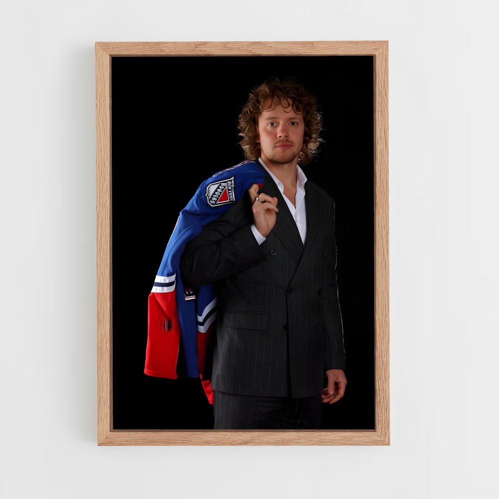 ap-artemi panarin-1 cadre Bois clair