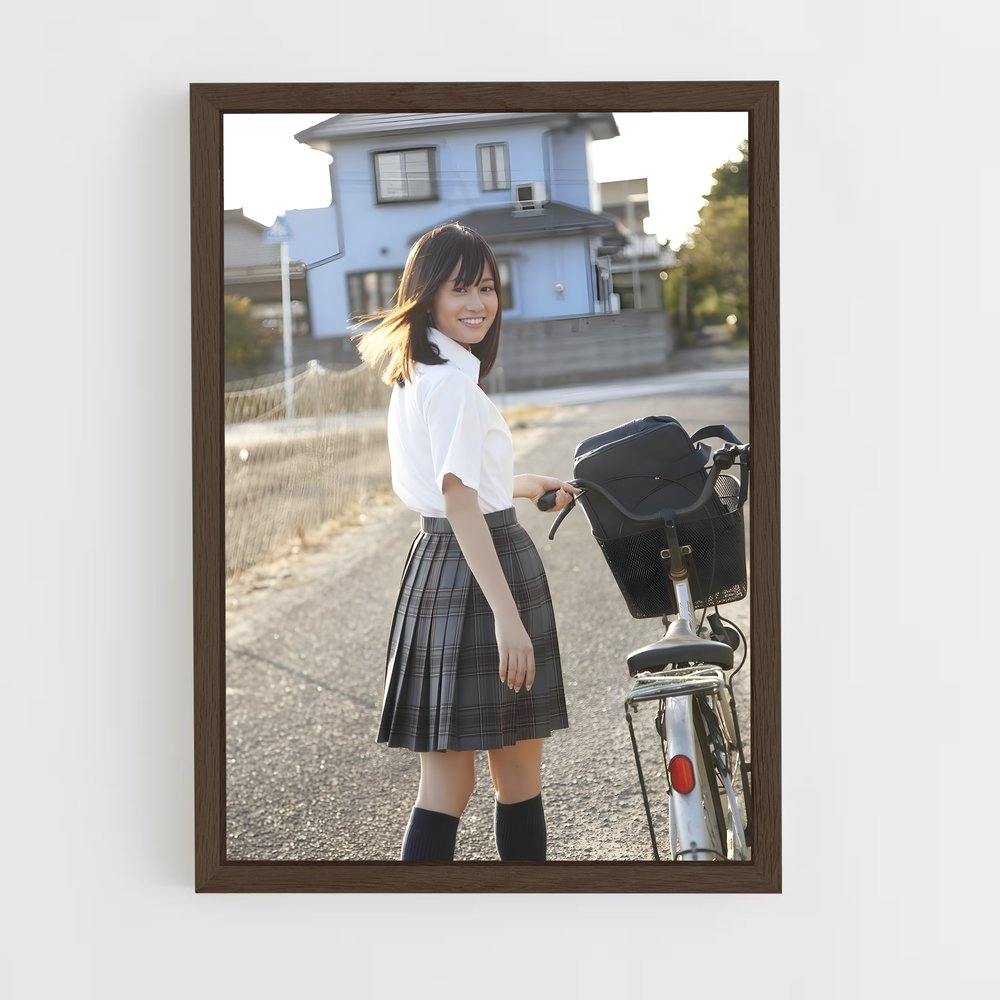 ap-atsuko maeda-5 cadre Bois foncé