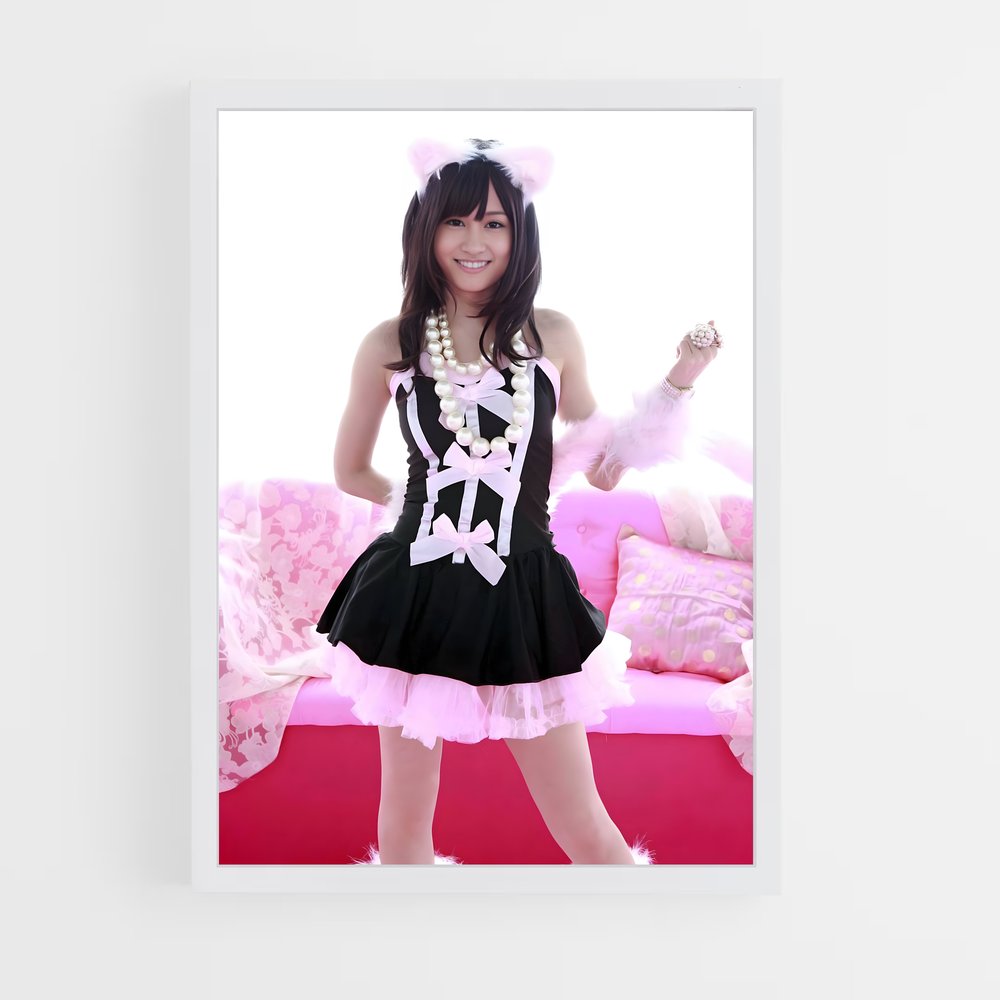 ap-atsuko maeda-7 cadre Blanc