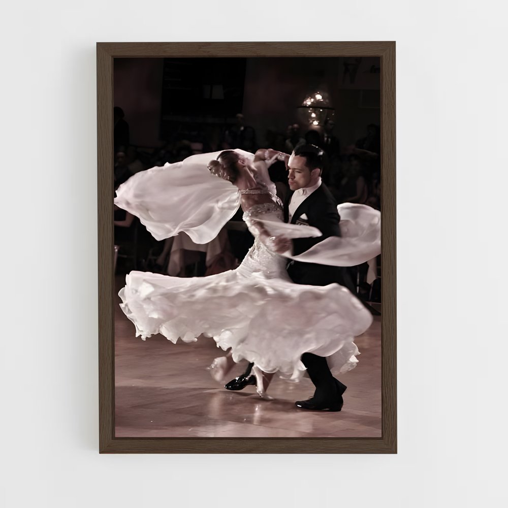 ap-ballroom dancing-1 cadre Bois foncé