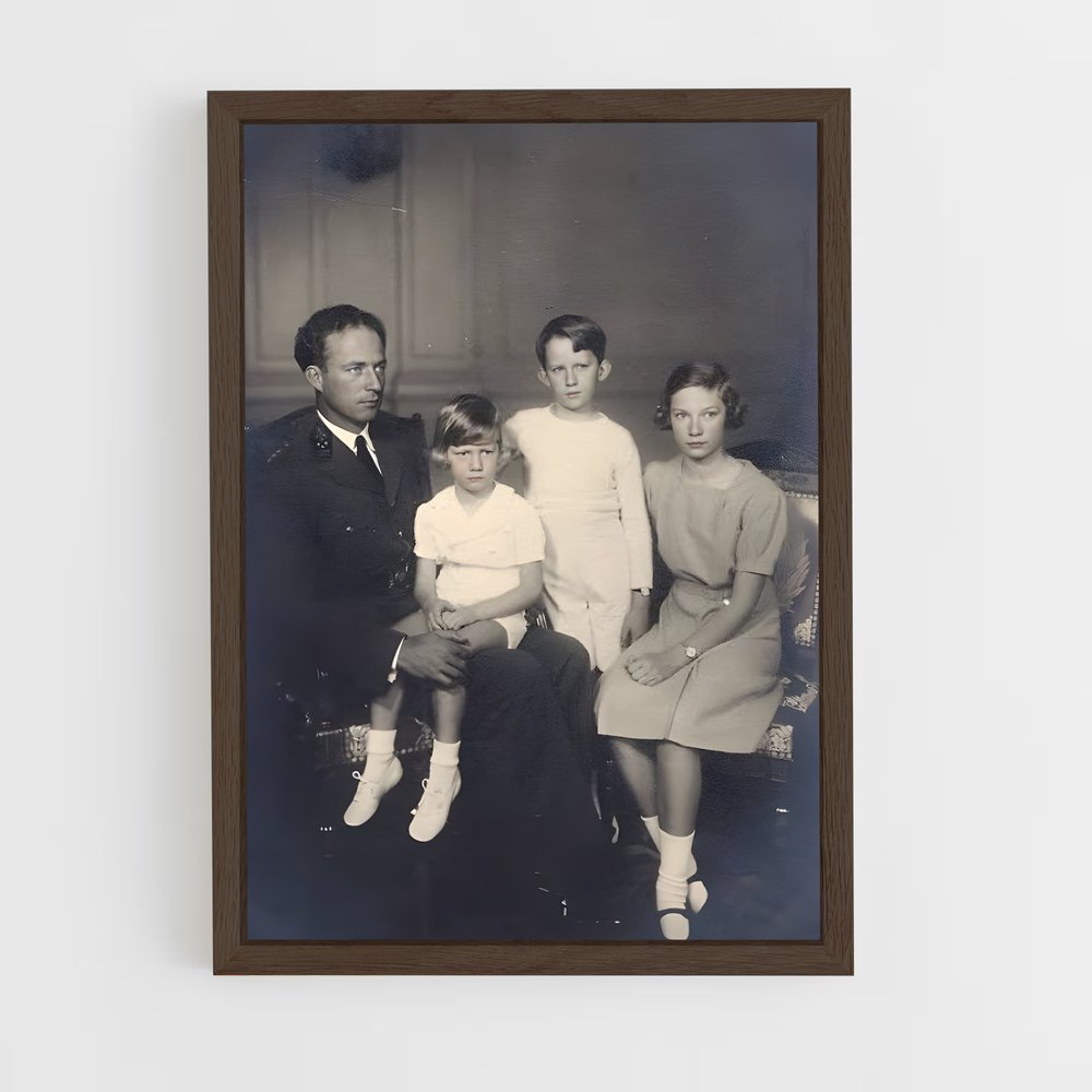 ap-belgian royal family-6 cadre Bois foncé