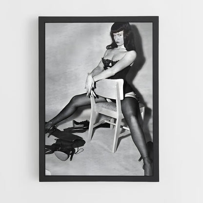 ap-bettie page-4 cadre Noir
