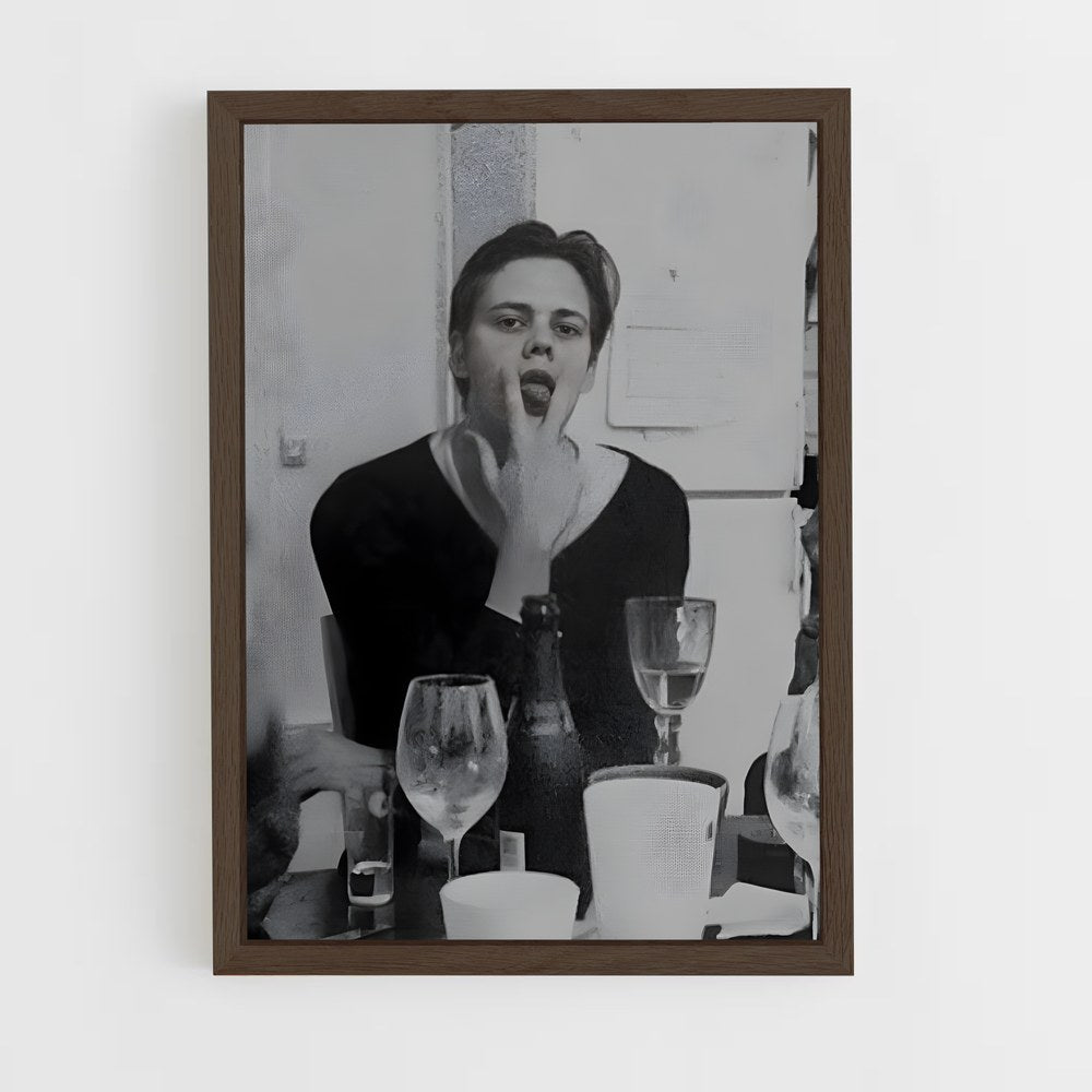ap-bill skarsgård-3 cadre Bois foncé