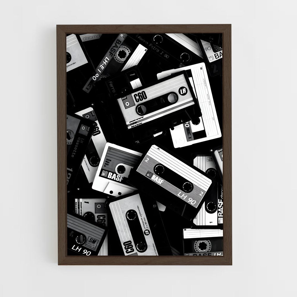 ap-black and white-1 cadre Bois foncé