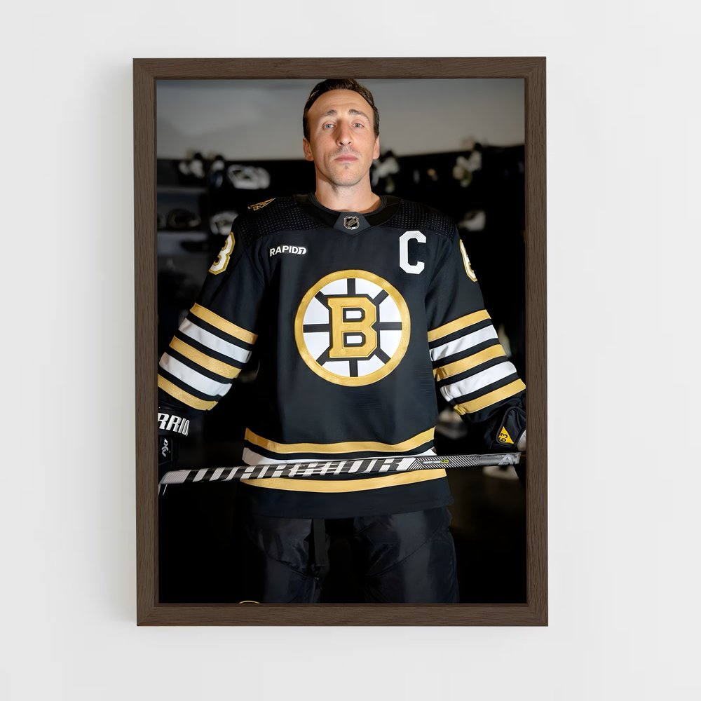 ap-brad marchand-2 cadre Bois foncé