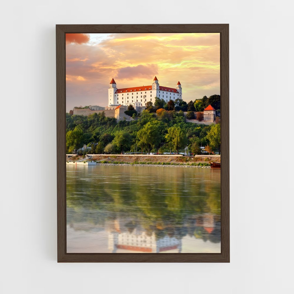 ap-bratislava castle-1 cadre Bois foncé