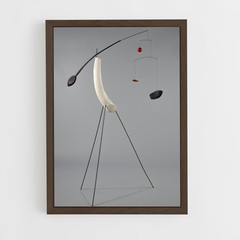 ap-calder stabiles-1 cadre Bois foncé