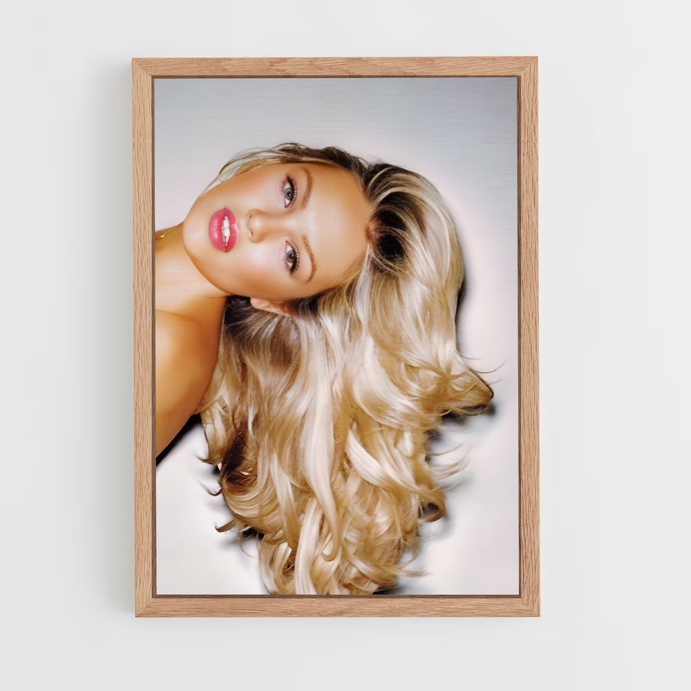 ap-candice swanepoel-3 cadre Bois clair