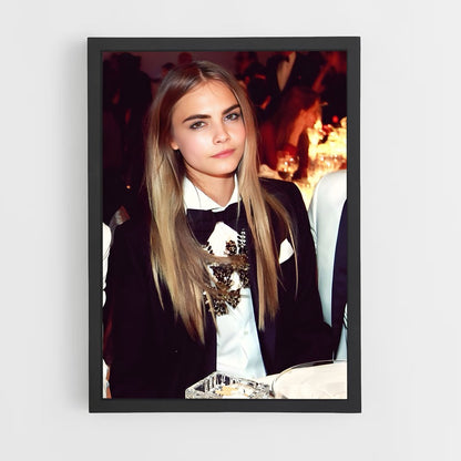 ap-cara delevingne-8 cadre Noir