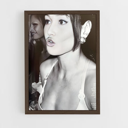 ap-carla bruni-2 cadre Bois foncé