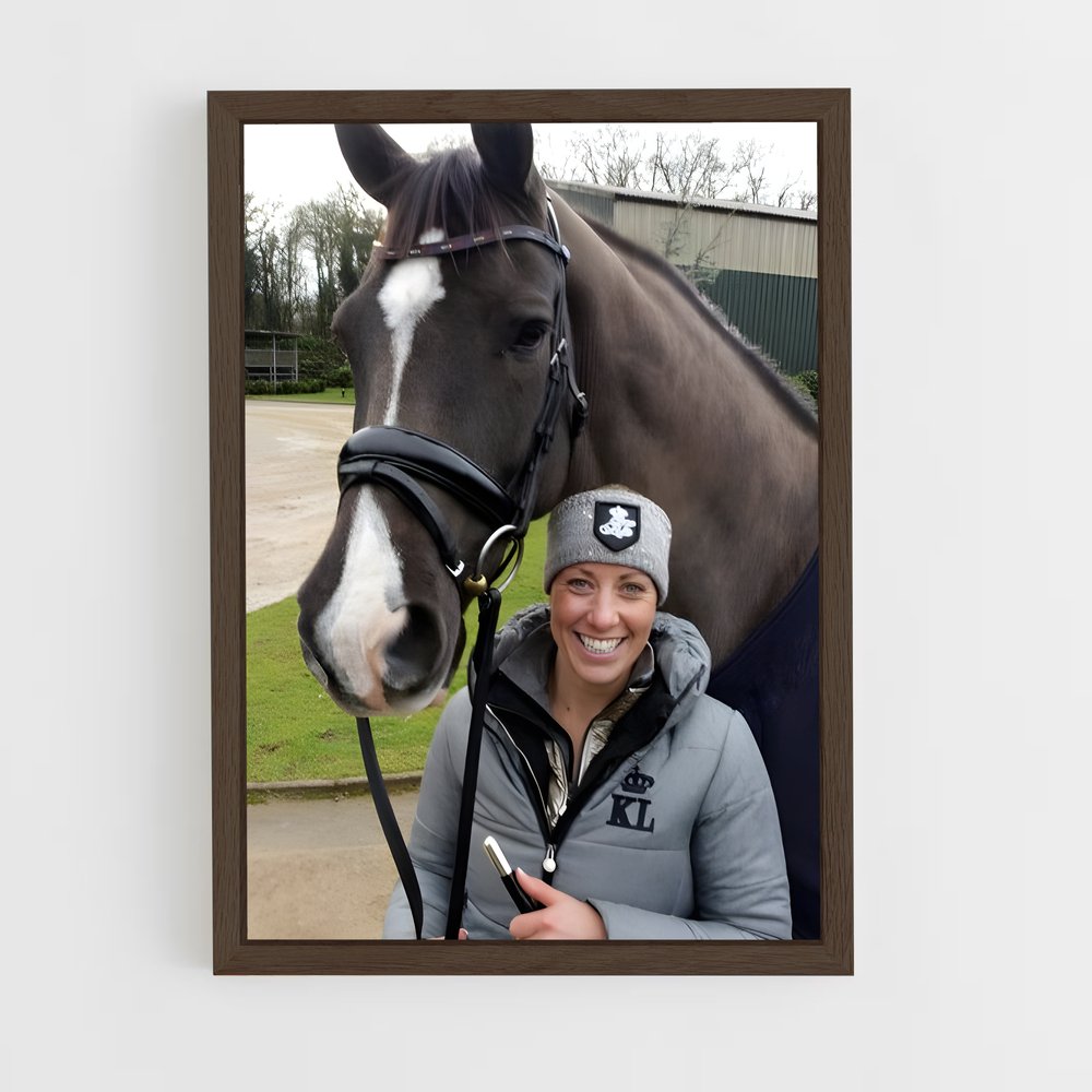 ap-charlotte dujardin-6 cadre Bois foncé