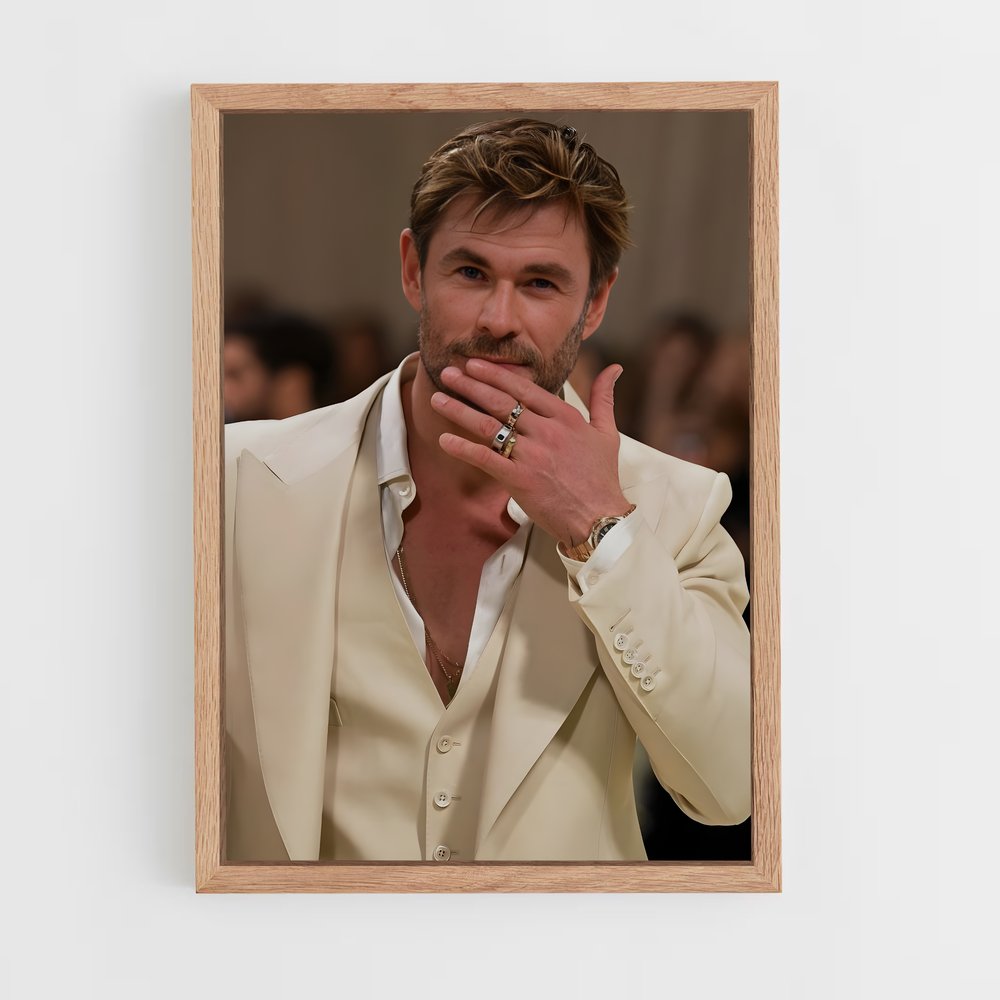 ap-chris hemsworth-11 cadre Bois clair