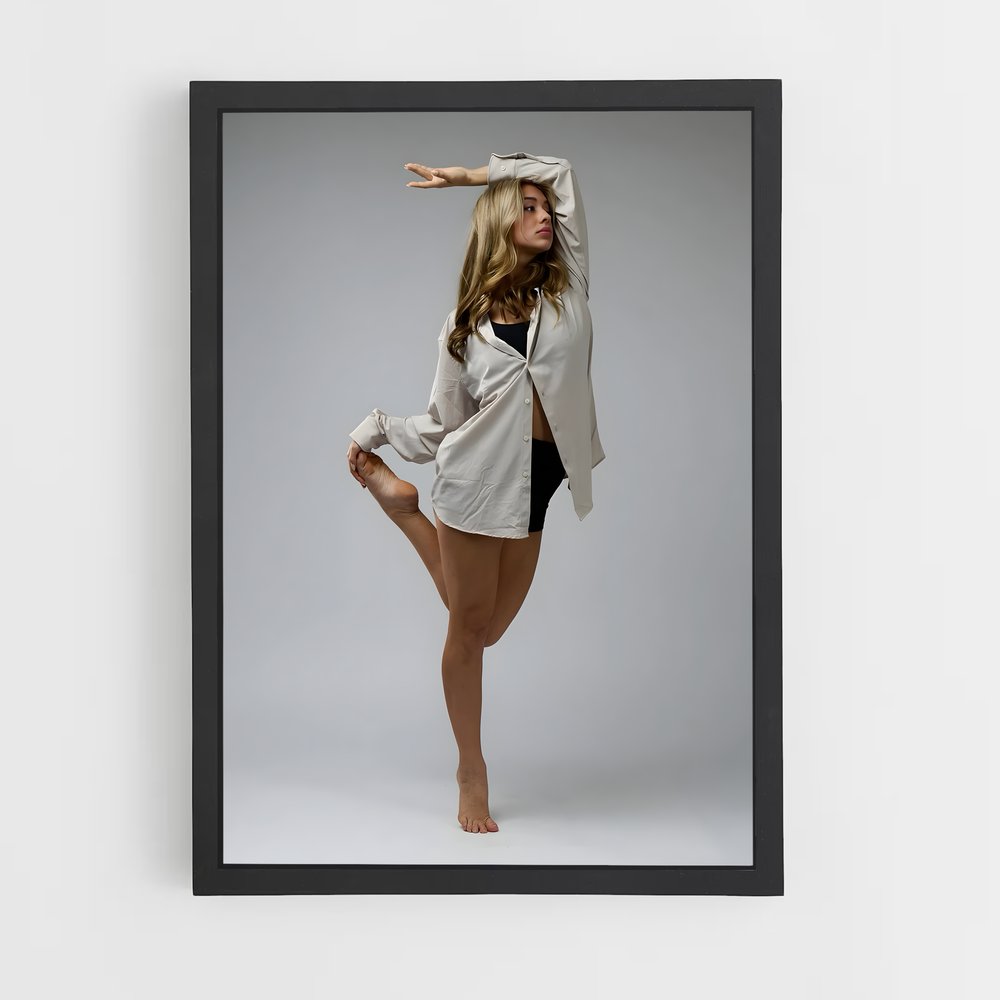 ap-dance pose-1 cadre Noir