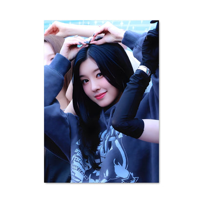 Poster Dayeon 48630