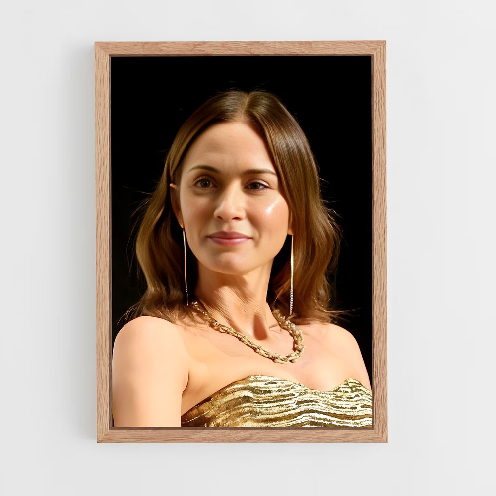 ap-emily blunt-4 cadre Bois clair