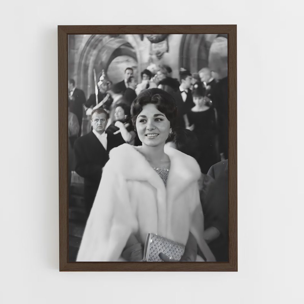 ap-empress farah pahlavi-2 cadre Bois foncé