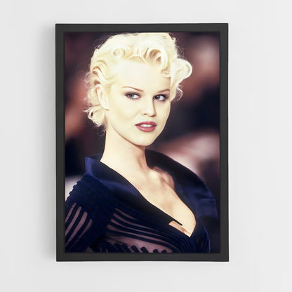 ap-eva herzigova-2 cadre Noir