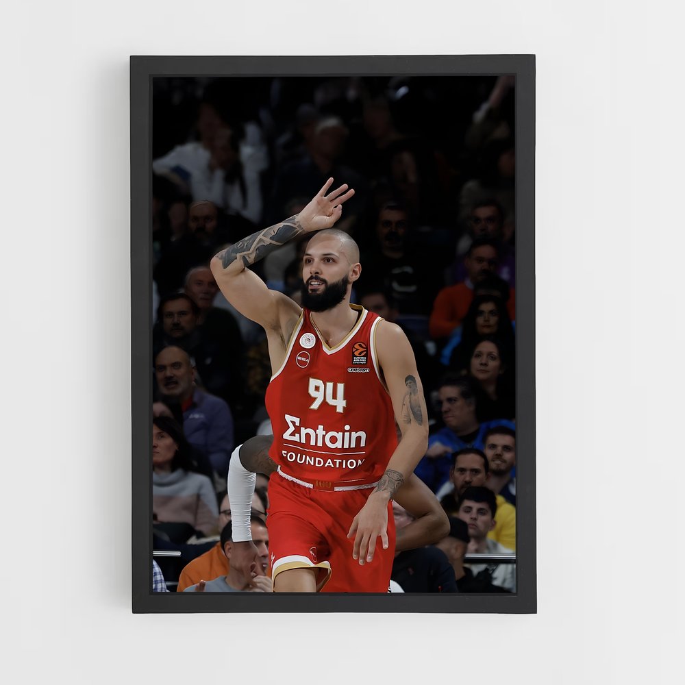 ap-evan fournier-4 cadre Noir
