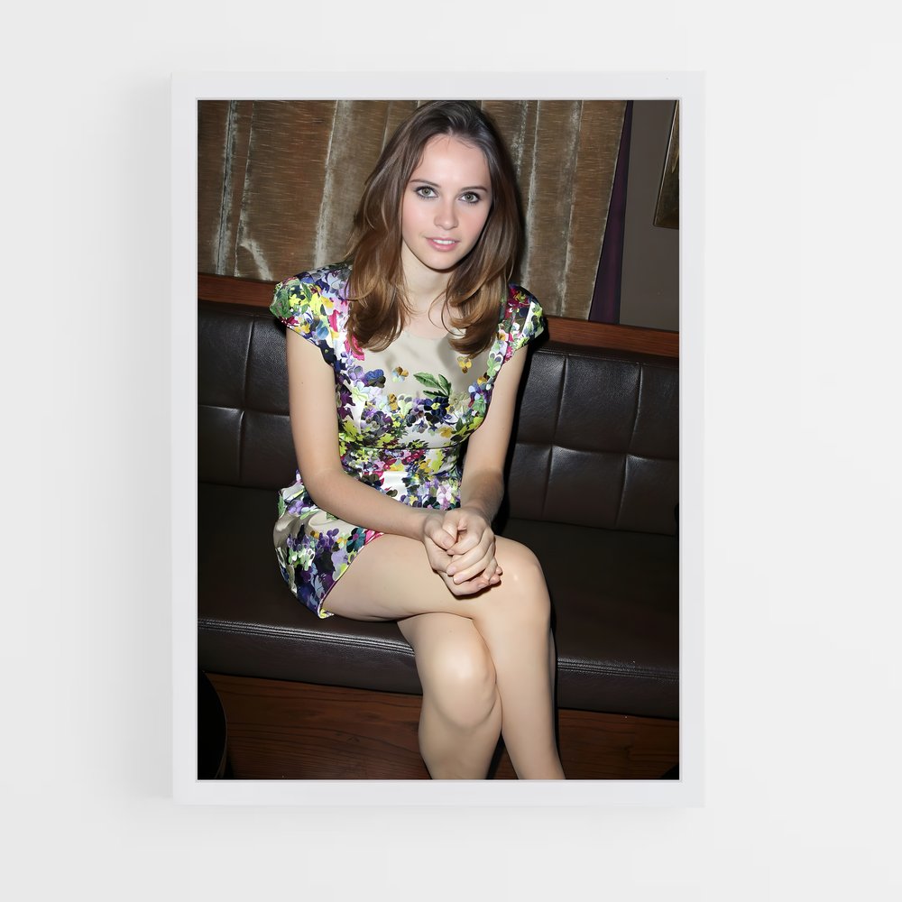ap-felicity jones-10 cadre Blanc