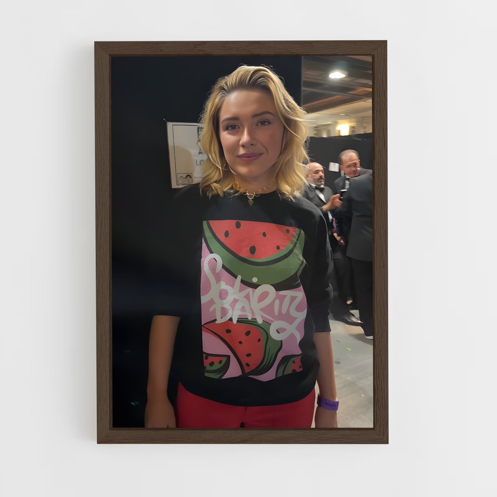 ap-florence pugh-3 cadre Bois foncé