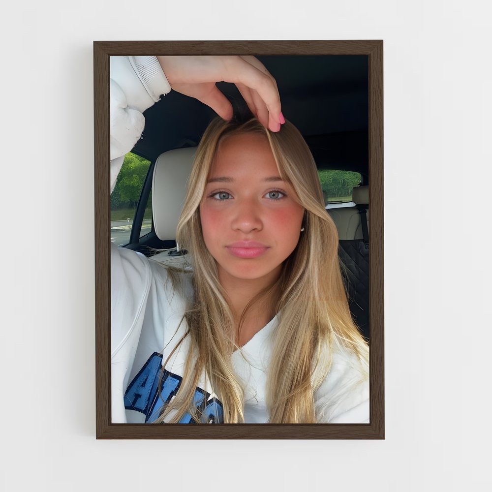 ap-girl-1 cadre Bois foncé