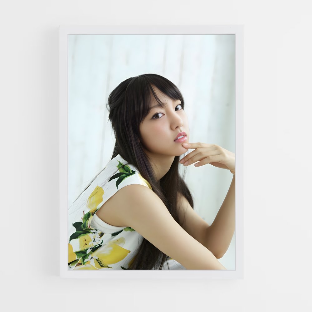 ap-haruna iikubo-2 cadre Blanc
