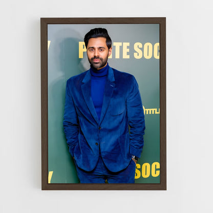 ap-hasan minhaj-4 cadre Bois foncé