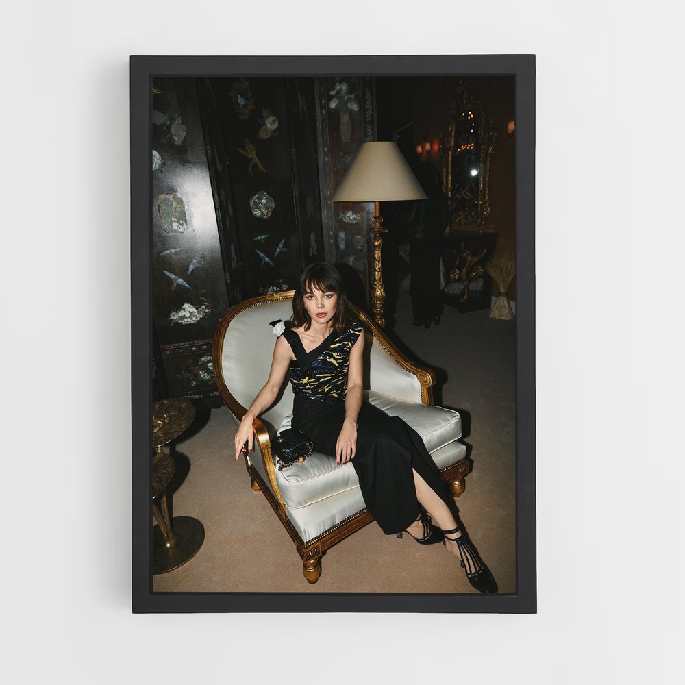 ap-hedda stiernstedt-2 cadre Noir