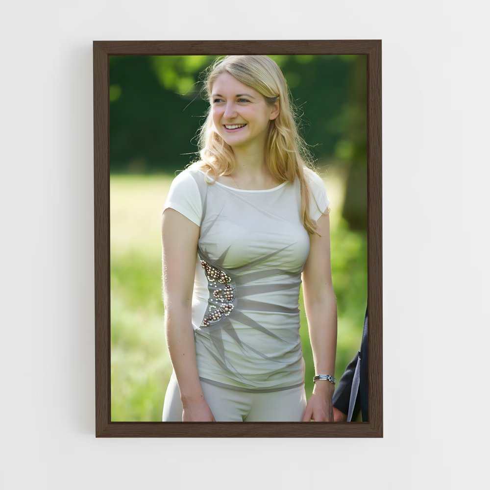 ap-hereditary grand duchess stephanie-2 cadre Bois foncé
