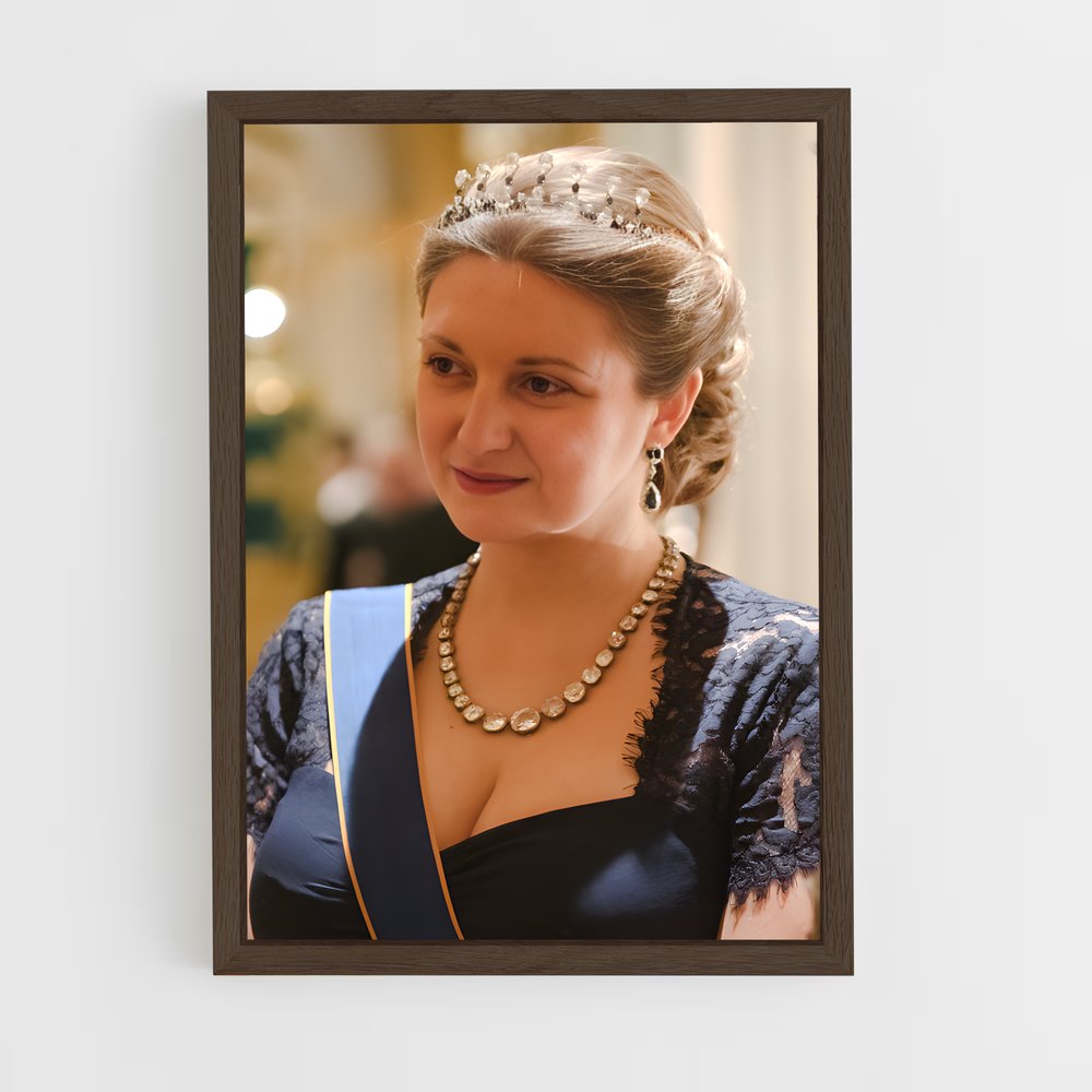 ap-hereditary grand duchess stephanie-6 cadre Bois foncé