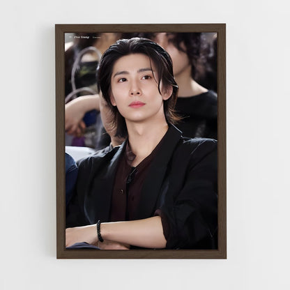 ap-hwiyoung-1 cadre Bois foncé