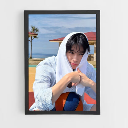 ap-hyunjae-2 cadre Noir