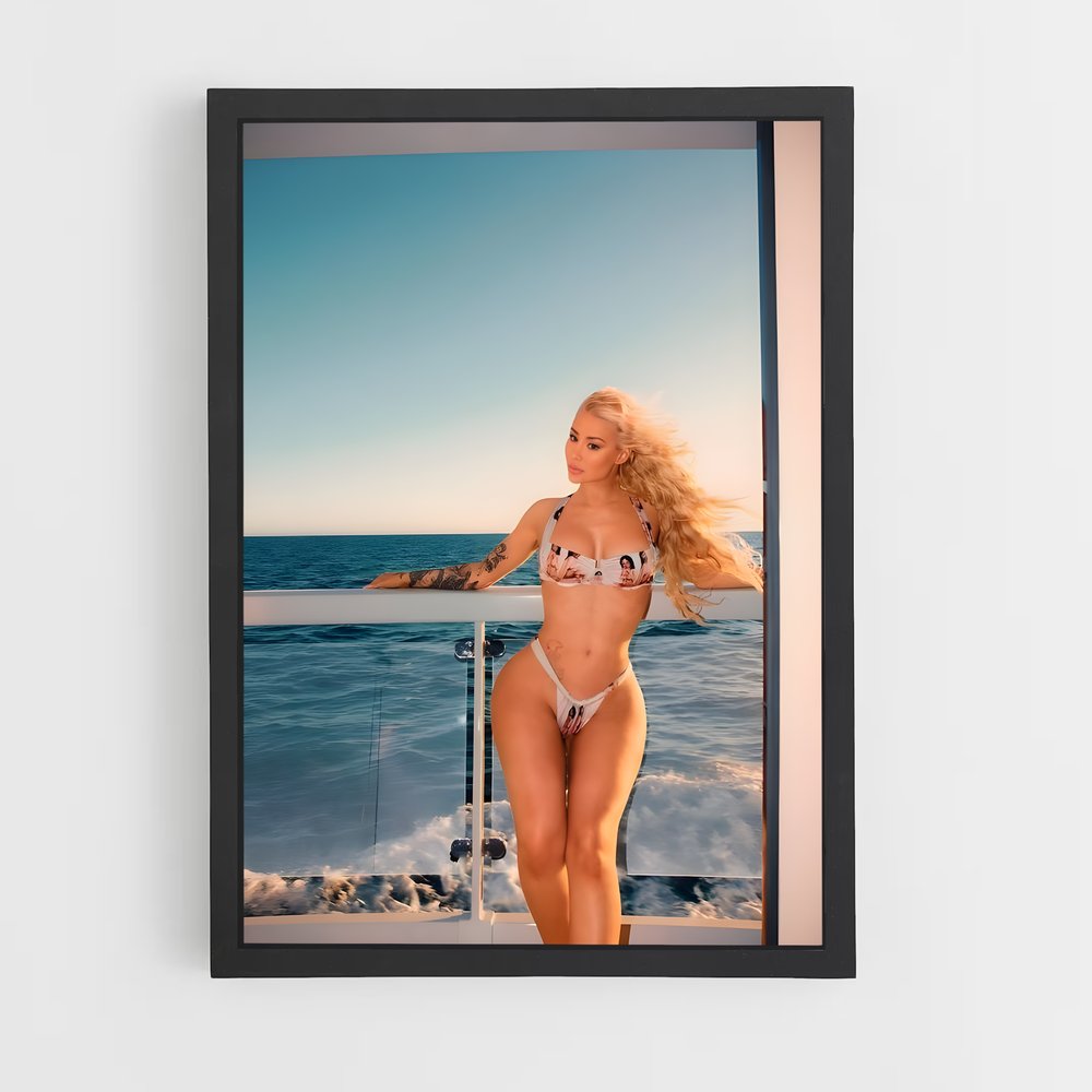 ap-iggy azalea-3 cadre Noir