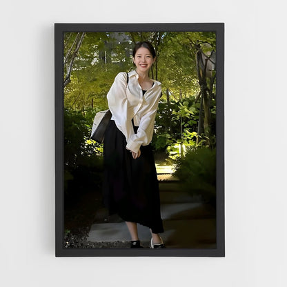 ap-iu lee ji-eun-14 cadre Noir
